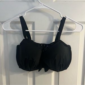 Pour Moi Ruffled Cupped Black Bikini Swim Top
